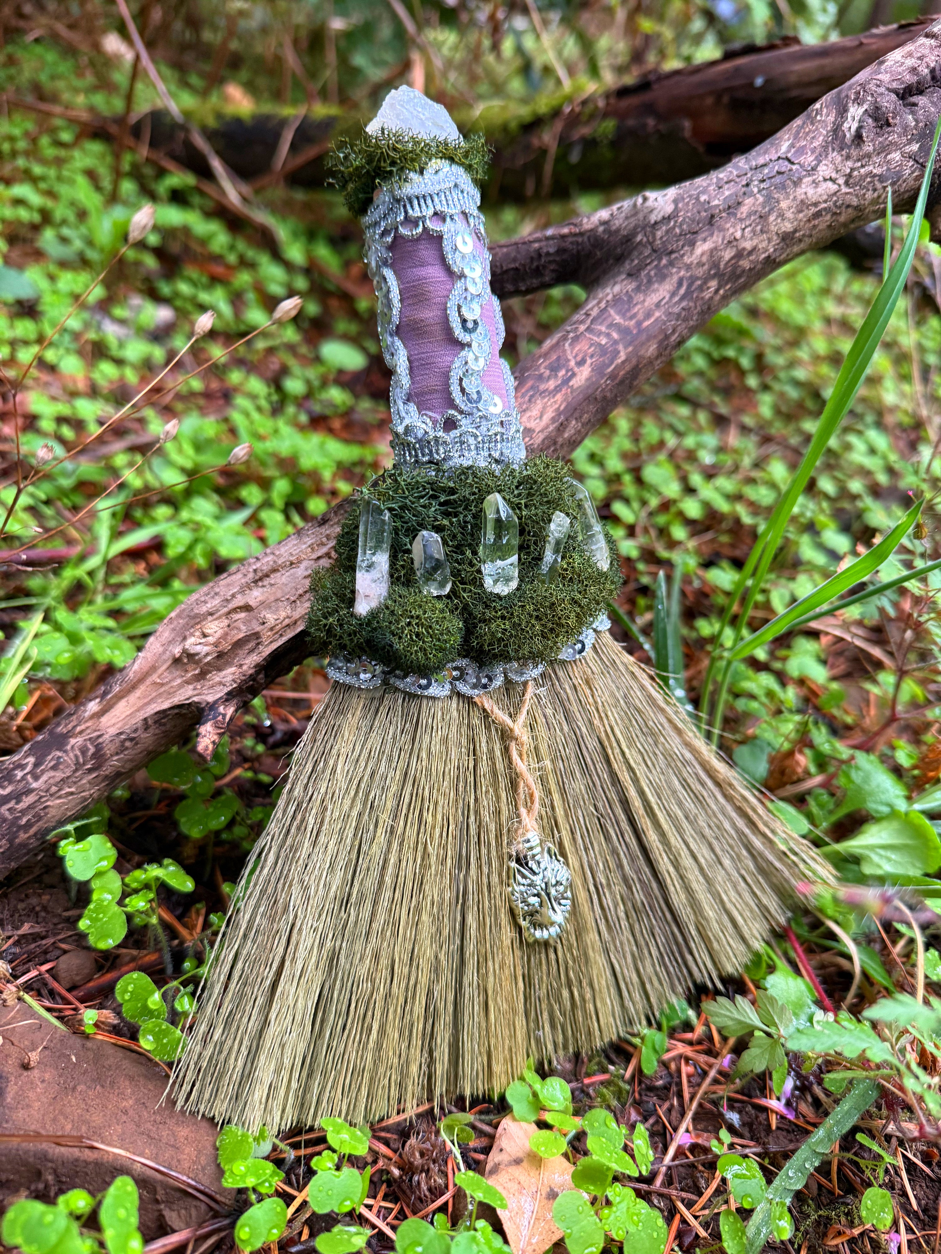 Quartz Gaurdian Besom